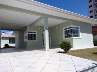 casa-na-praia-em-itapoa-area-13958m2-3-quartos